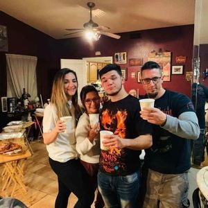 Meet your Posher, Veronica